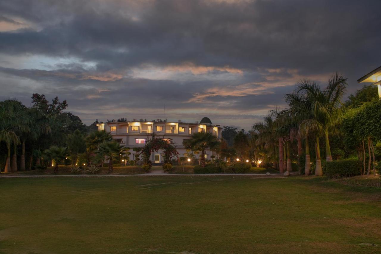 The Tattwaa Corbett Spa And Resort Ramnagar  Bagian luar foto